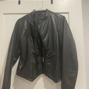 Windsor Black Leather Jacket